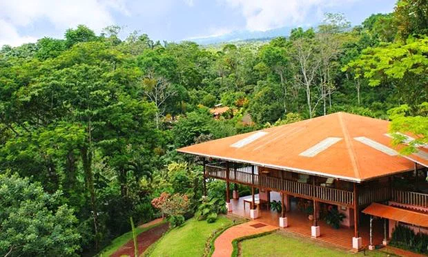 Econolodges and Hotels in Costa Rica