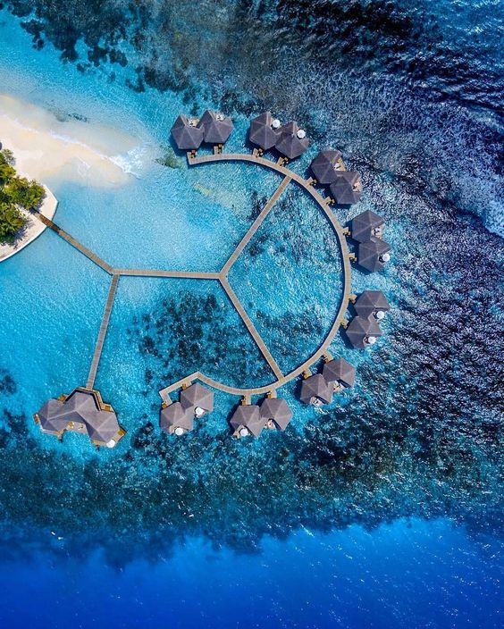 Maldives bungalows Adventugo.com