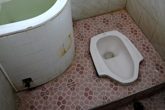 Philippines Toilets, El Nido